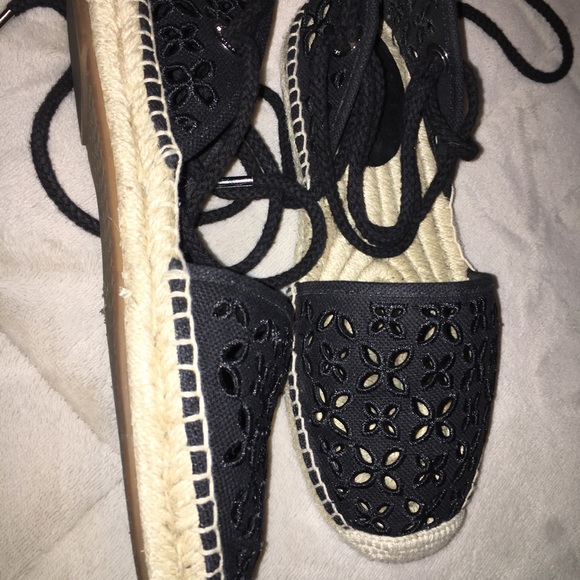 Michael Kors shoes - Picture 4 of 4